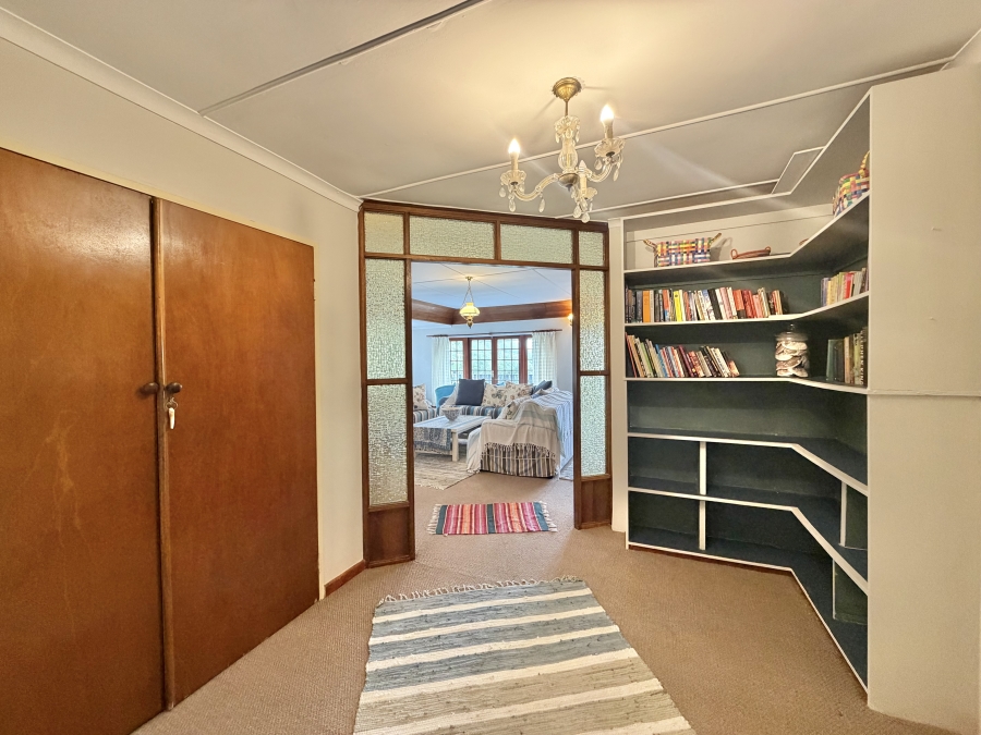 4 Bedroom Property for Sale in Paradise Beach Eastern Cape